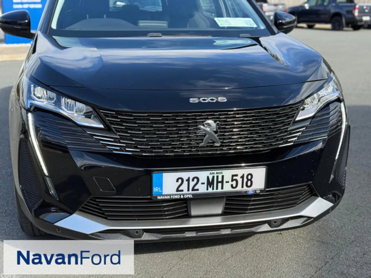 Peugeot 5008 SUV, Diesel, 2021, Black
