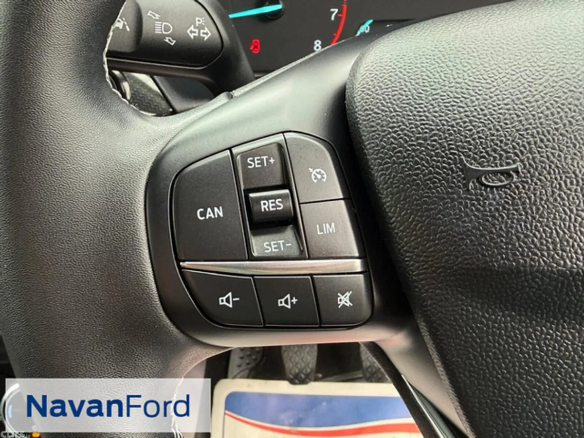 Ford Puma SUV, Petrol Hybrid, 2024, Grey