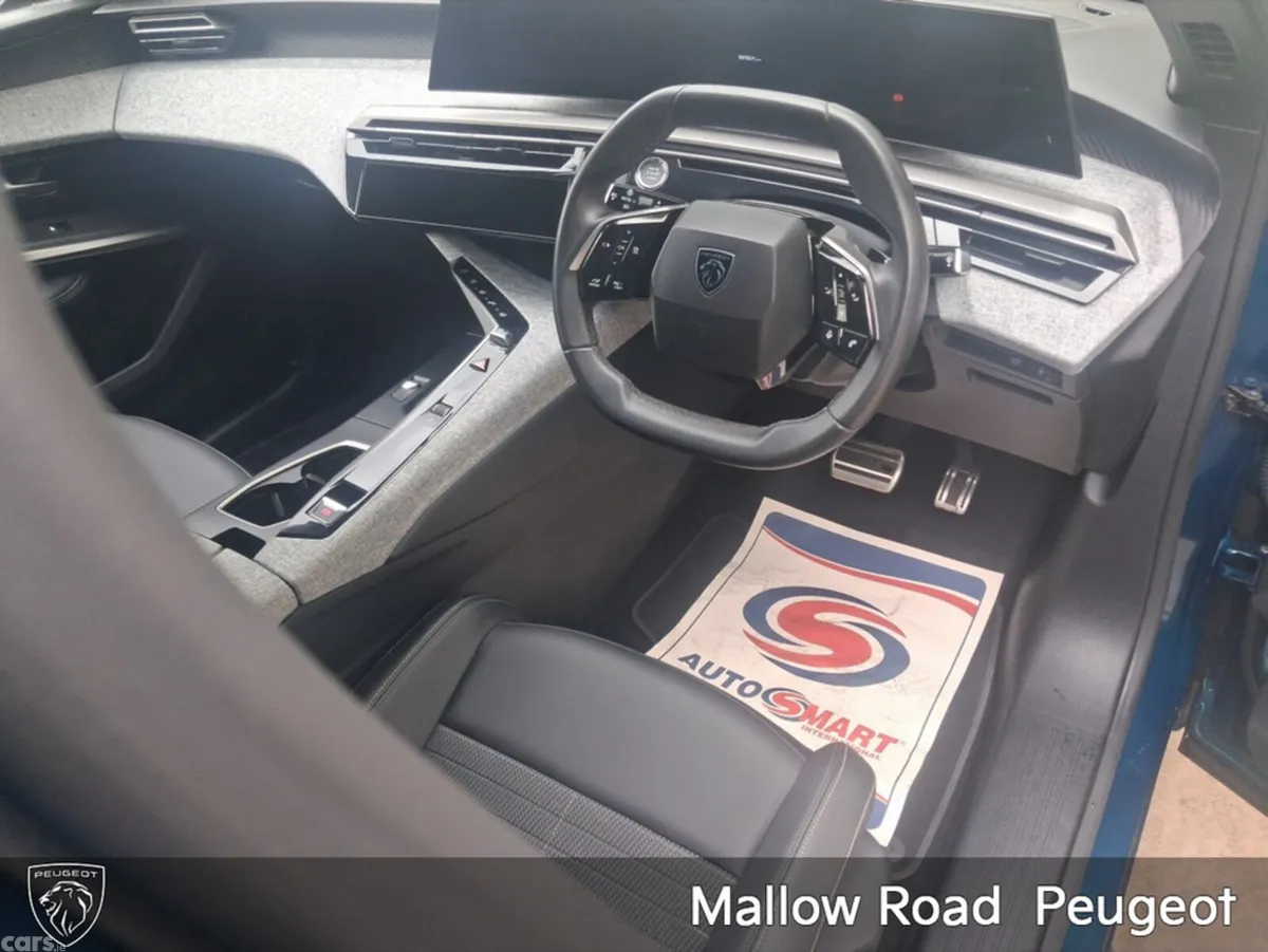Peugeot 3008 SUV, Petrol Hybrid, 2024, Blue