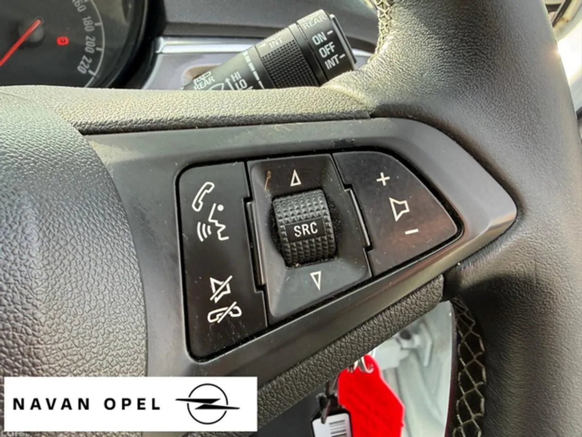 Opel Corsa Hatchback, Petrol, 2017, White