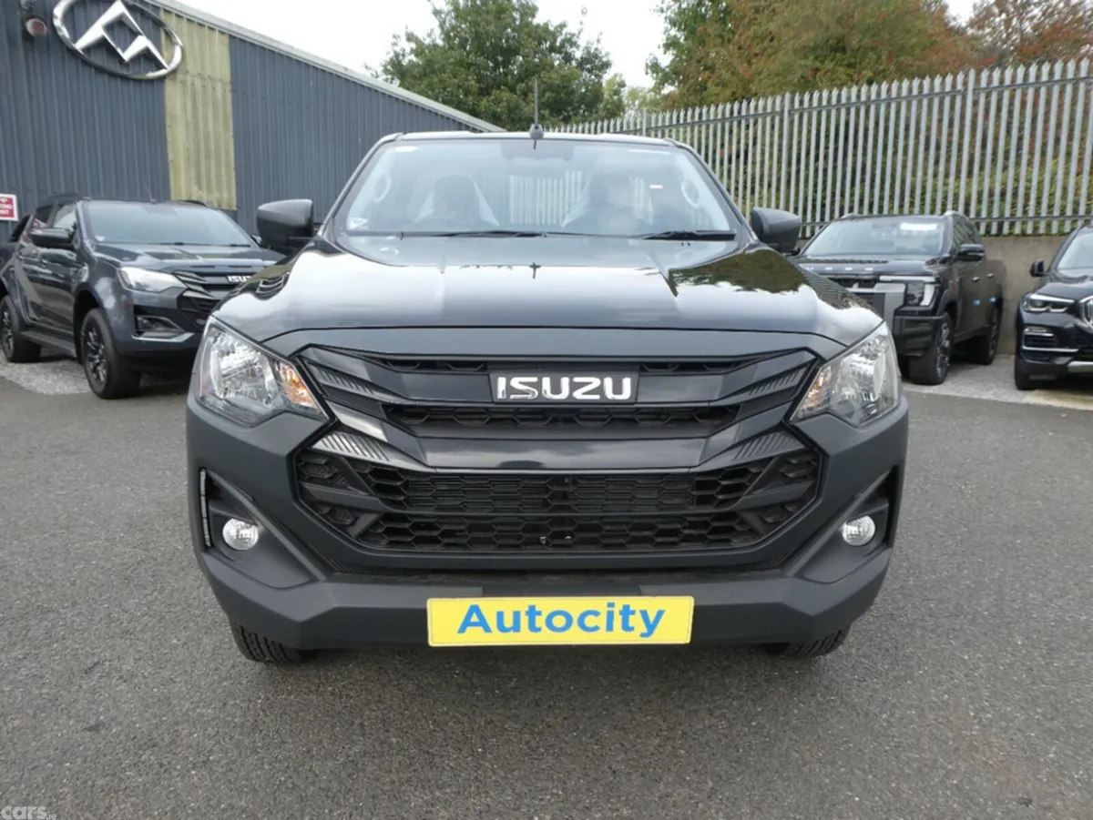 Isuzu D-Max Pick Up, Diesel, 2026, Black