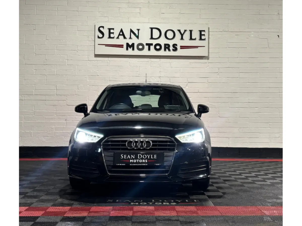 Audi A1 Hatchback, Petrol, 2015, Black