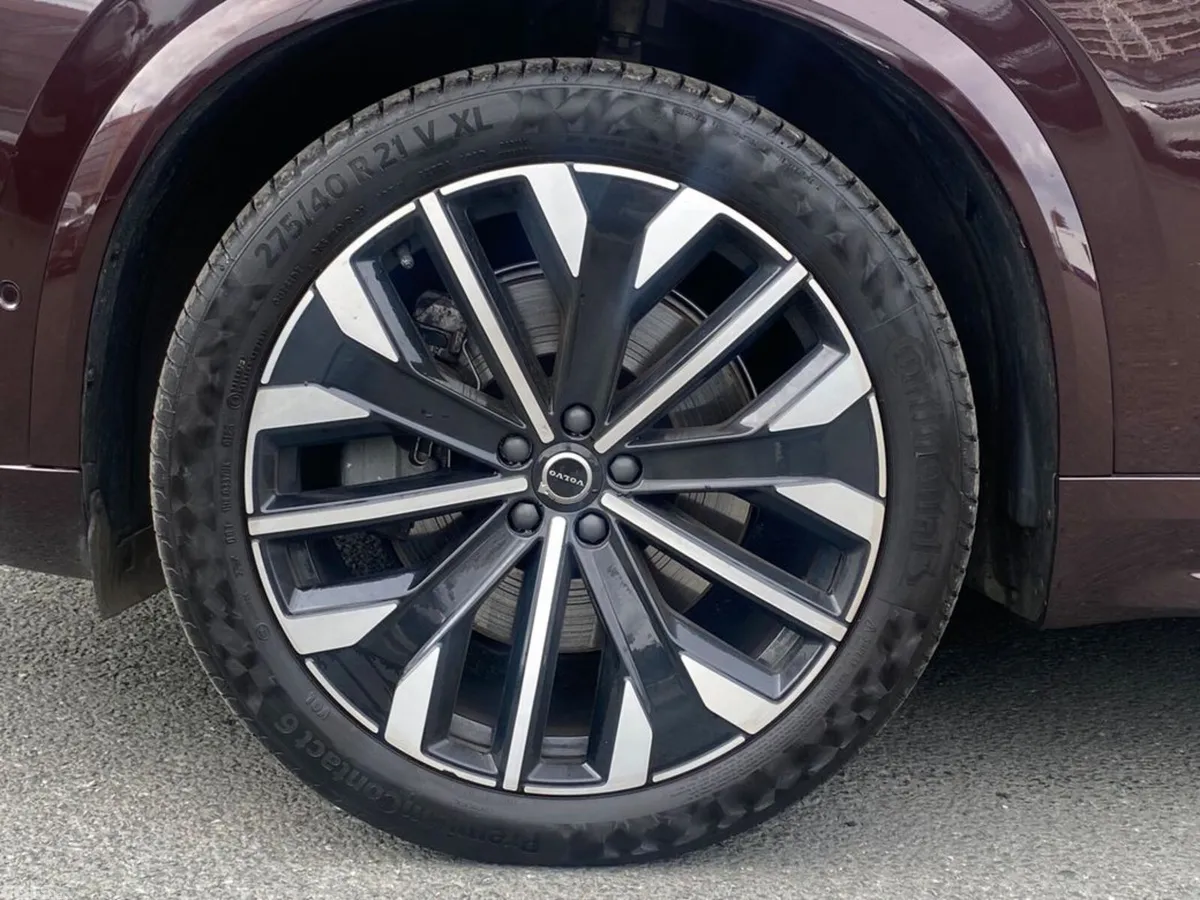 Volvo XC90 Estate, Petrol Plug-in Hybrid, 2025, Red