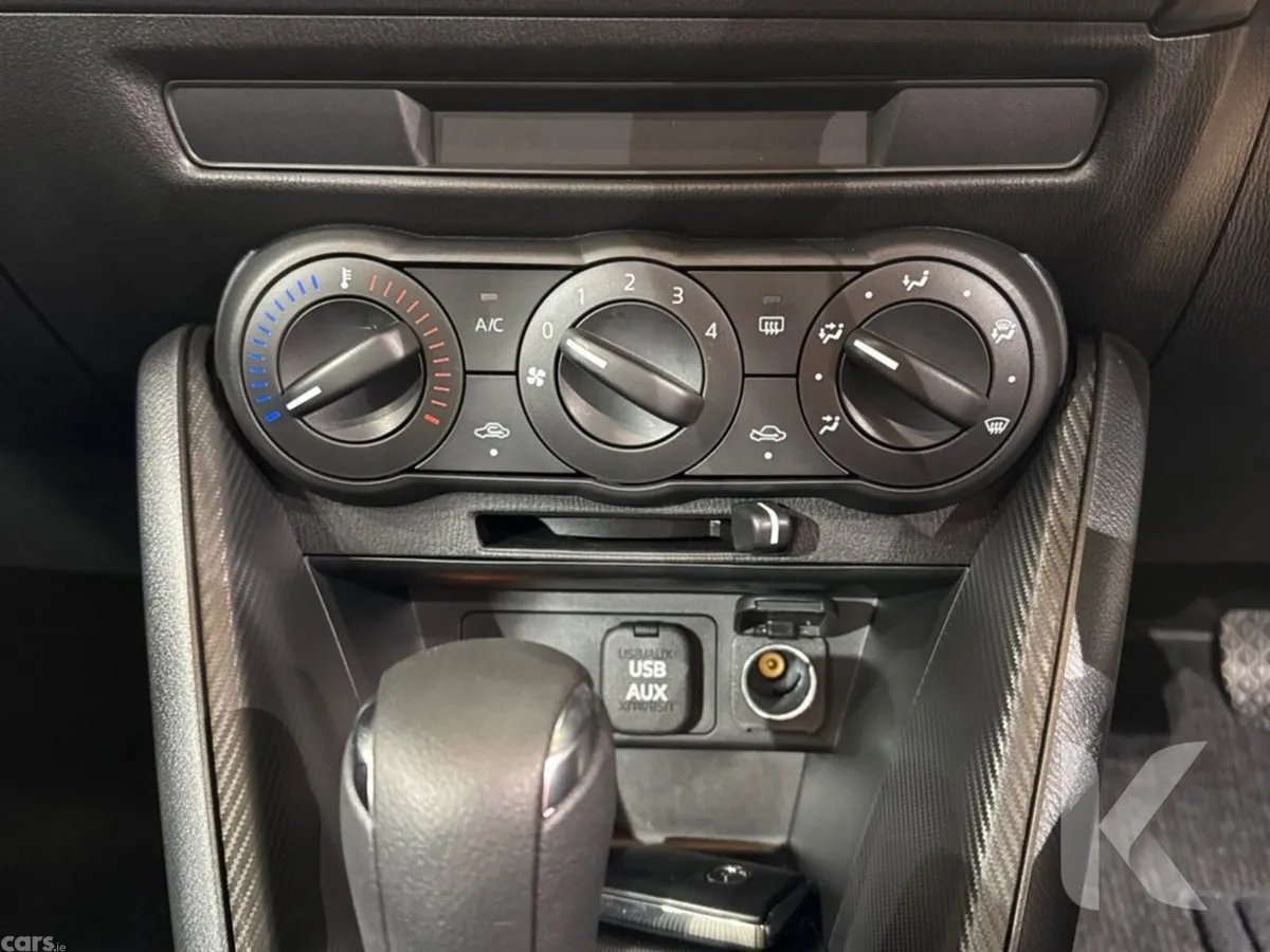 Mazda Mazda2 Hatchback, Petrol, 2024, Silver