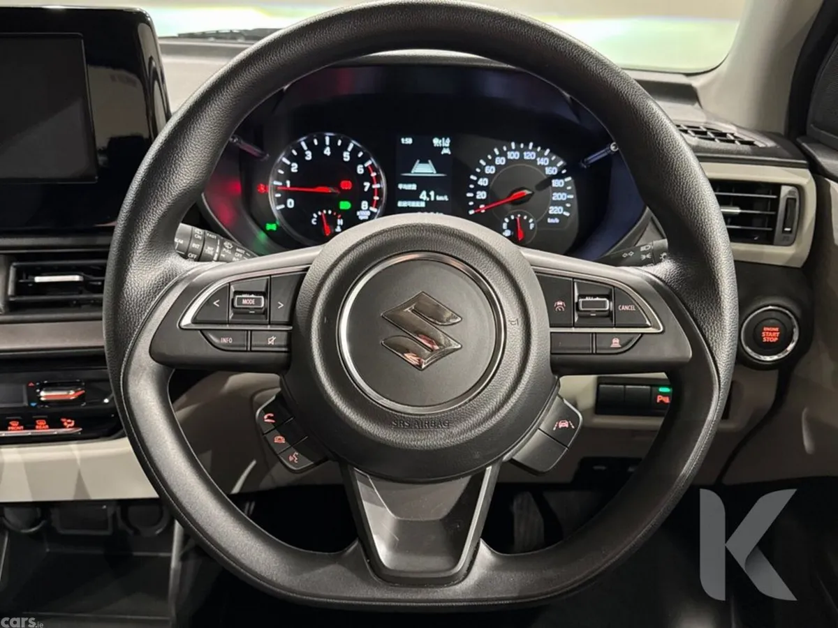 Suzuki Swift Hatchback, Petrol Hybrid, 2024, Silver