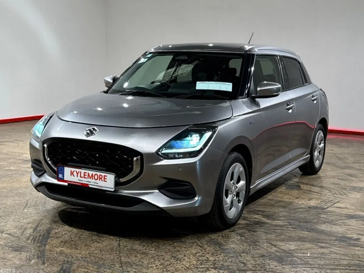 Suzuki Swift Hatchback, Petrol Hybrid, 2024, Silver