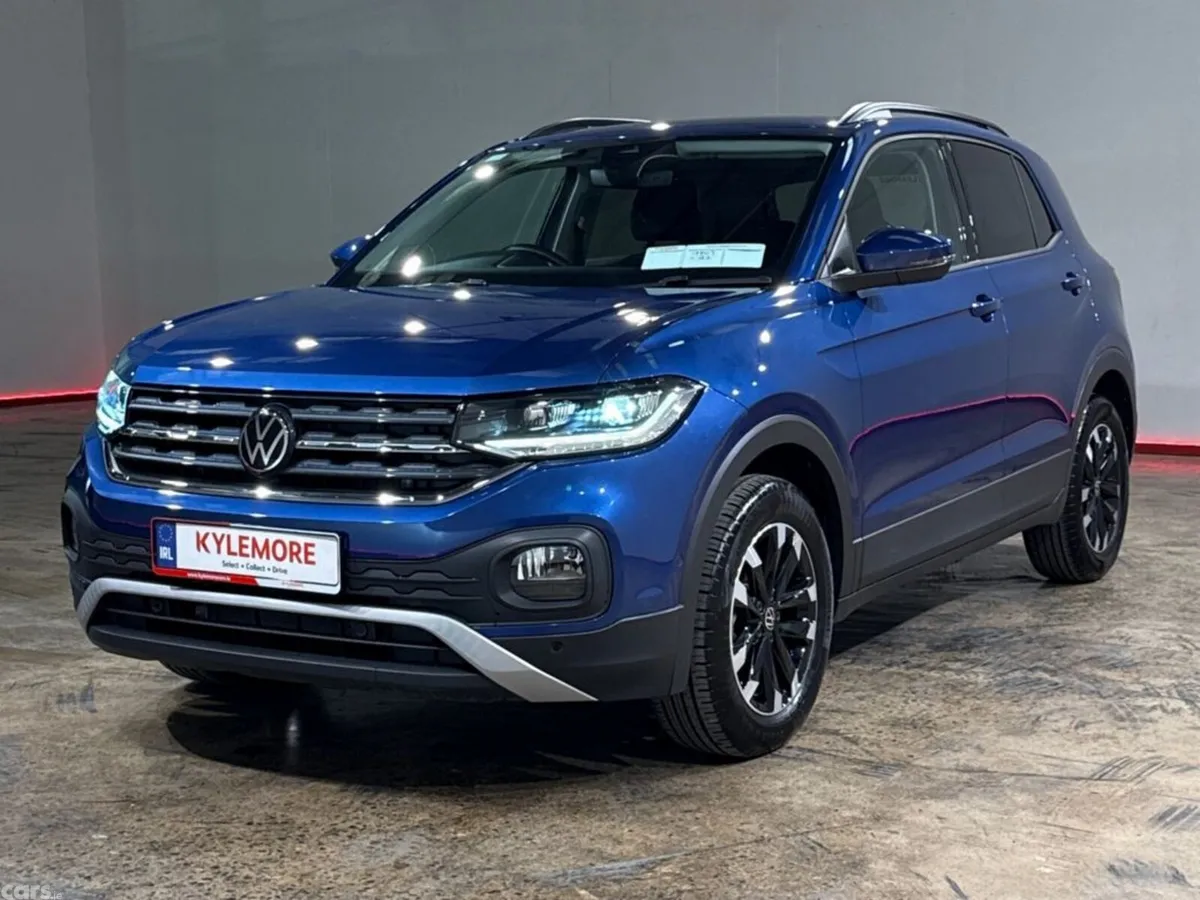 Volkswagen T-Cross SUV, Petrol, 2023, Blue