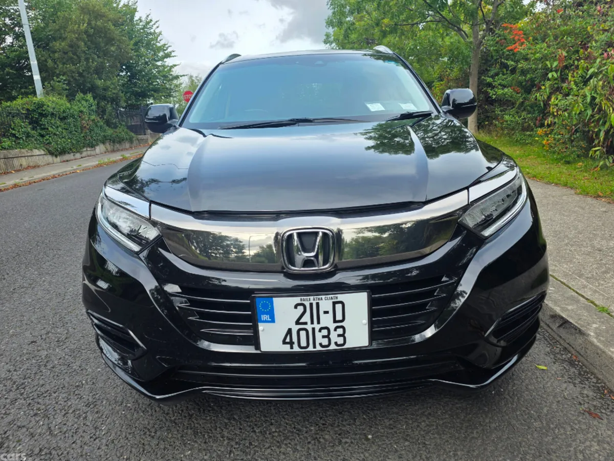Honda Vezel Hatchback, Petrol Hybrid, 2021, Black