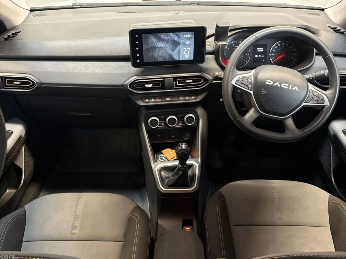 Dacia Jogger MPV, Petrol, 2024, White