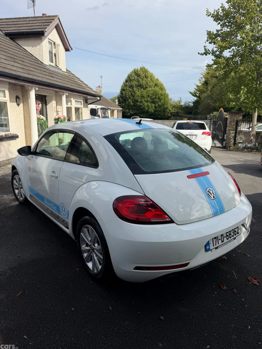 Volkswagen Beetle Hatchback, Petrol, 2017, White