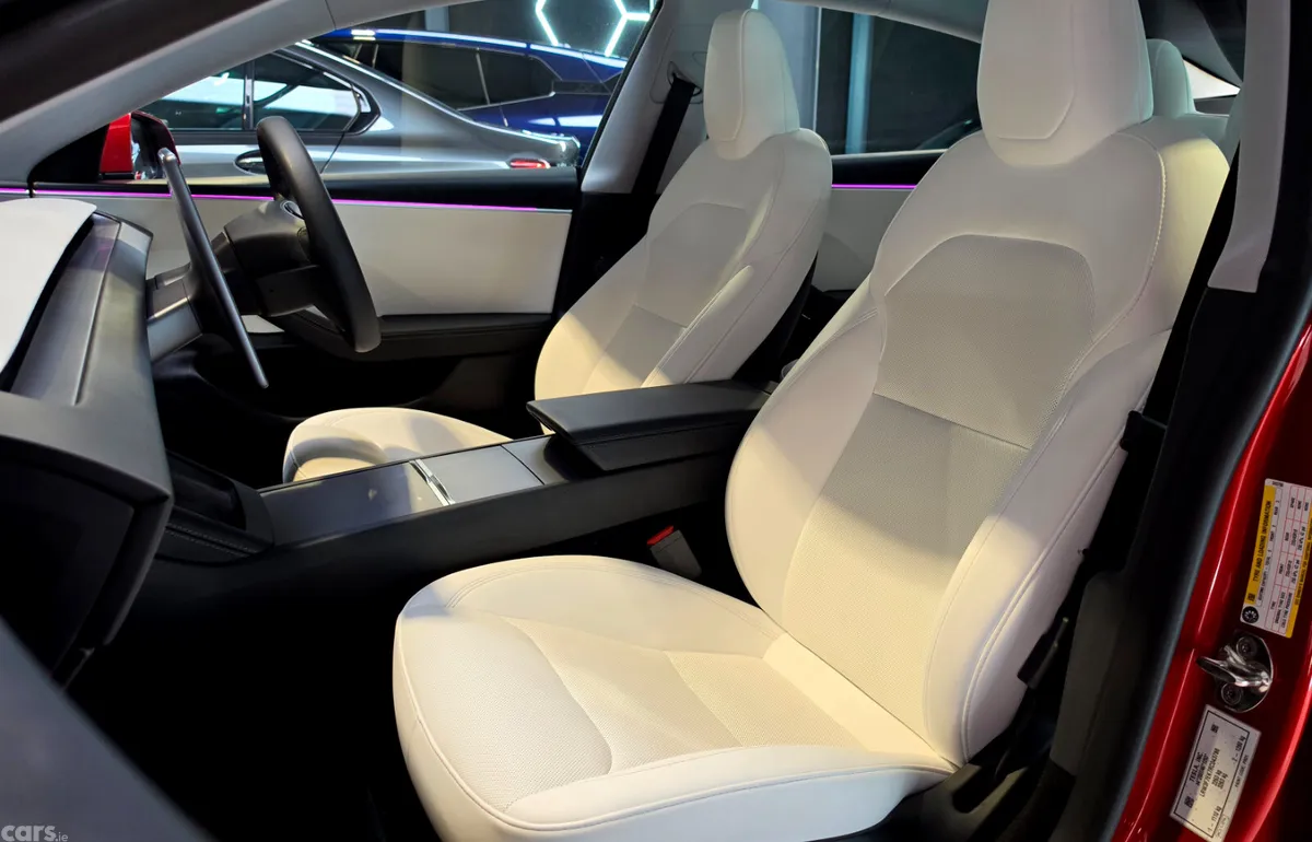 Tesla Model 3 Saloon, Electric, 2024, Red