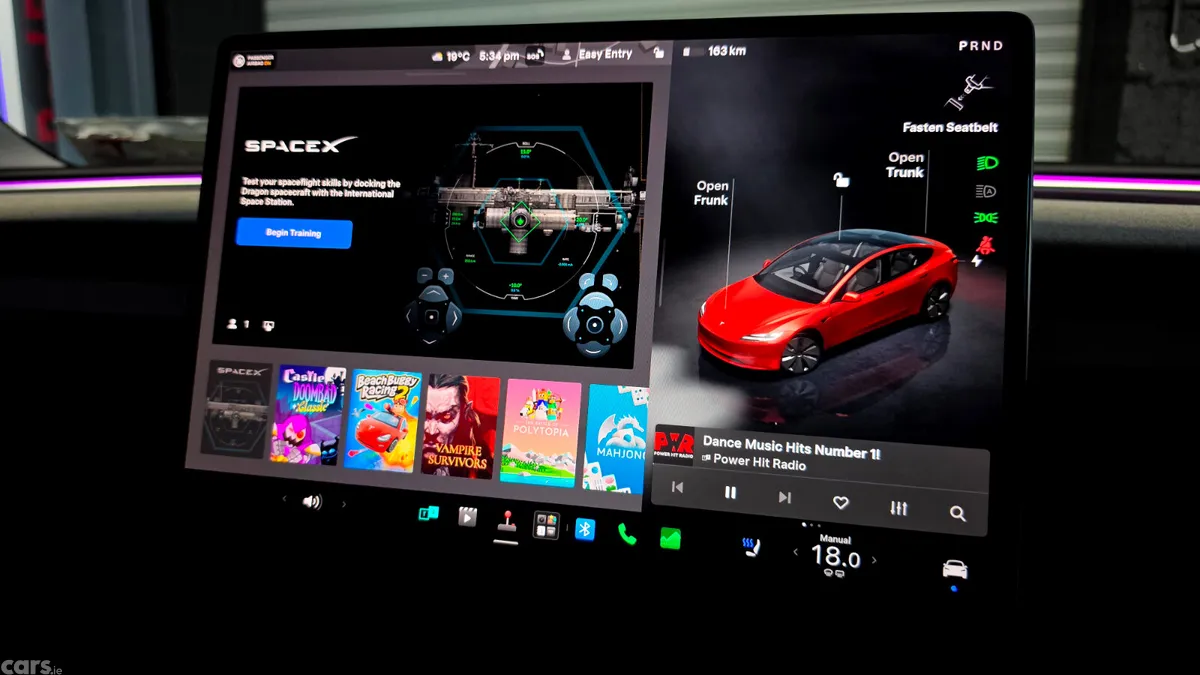 Tesla Model 3 Saloon, Electric, 2024, Red