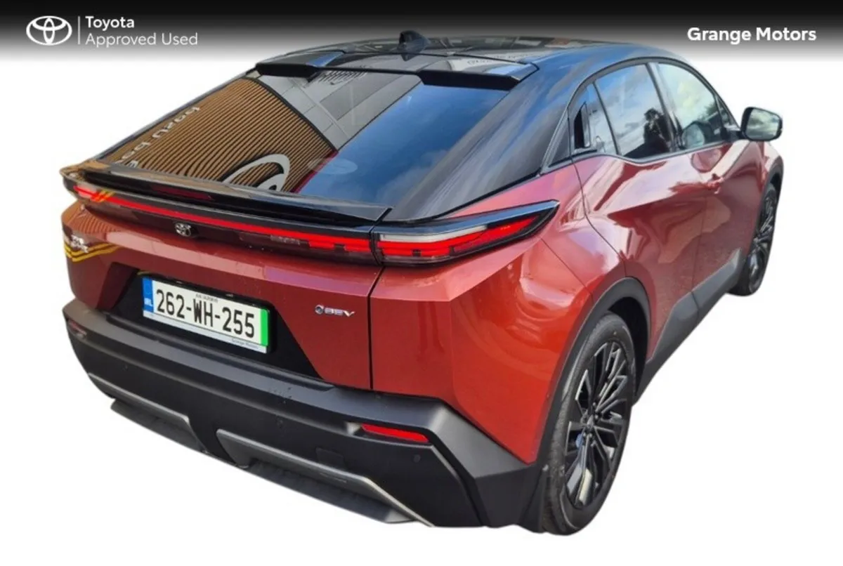 Toyota C-HR Estate, Electric, 2026, Brown