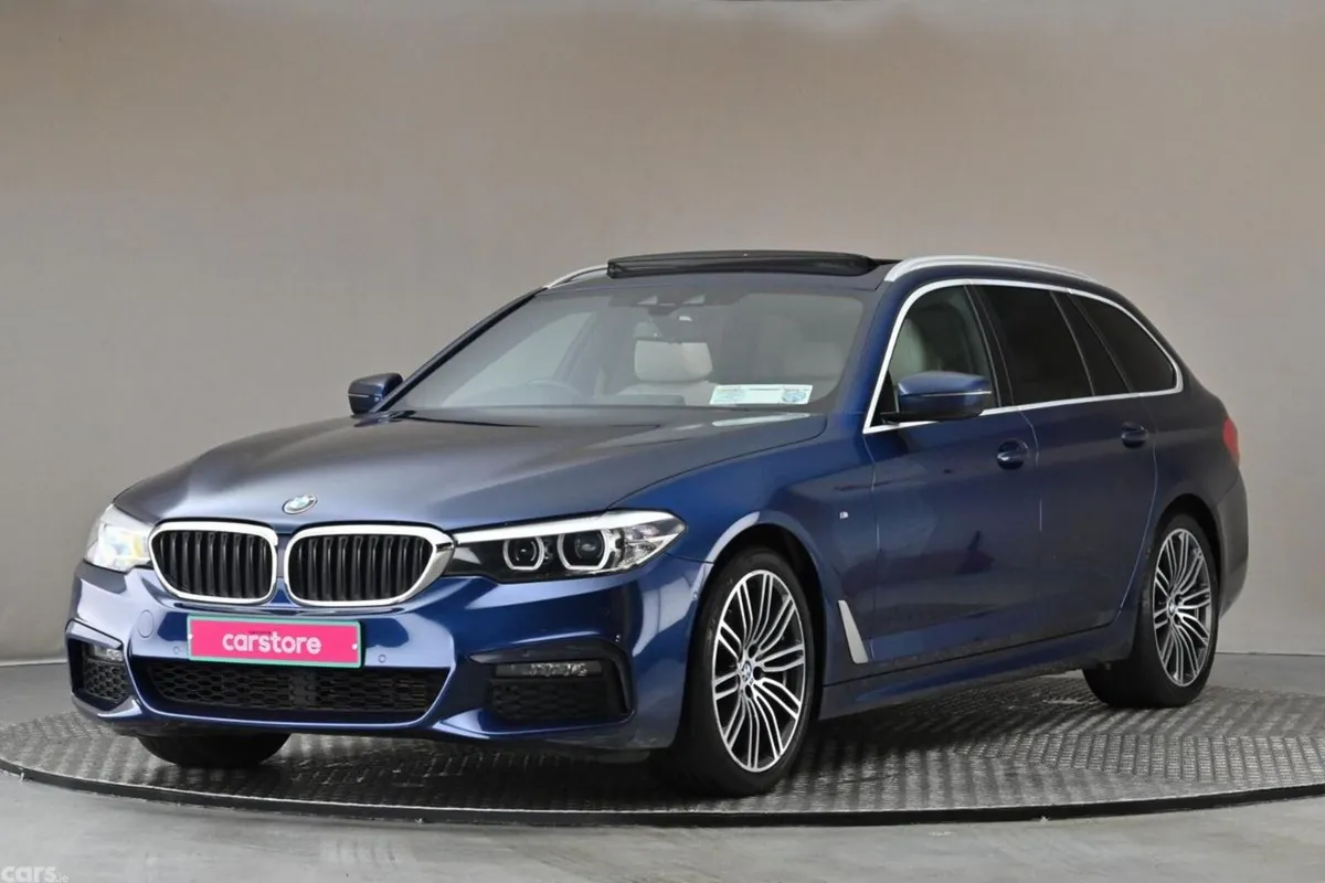 BMW 5-Series Estate, Diesel, 2019, Blue