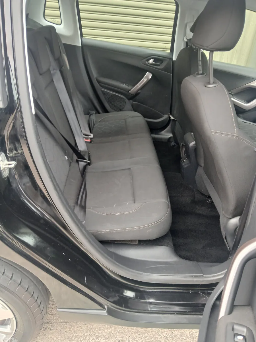 Peugeot 2008 SUV, Diesel, 2015, Black
