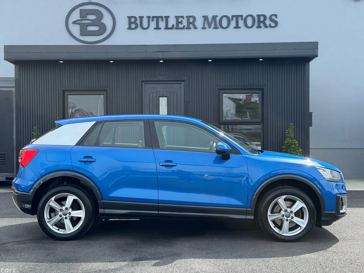 Audi Q2 SUV, Petrol, 2019, Blue