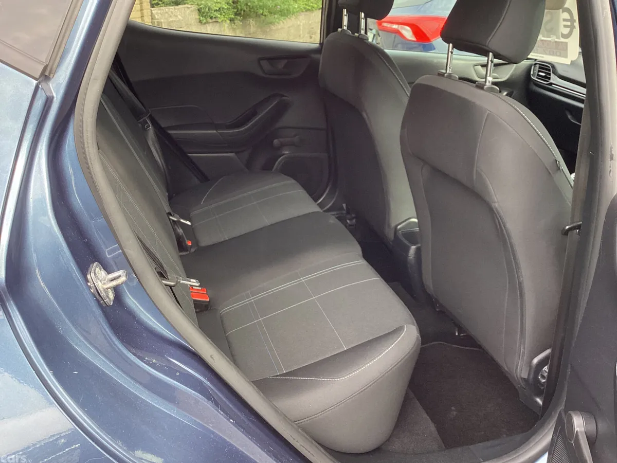 Ford Fiesta Hatchback, Petrol, 2021, Blue
