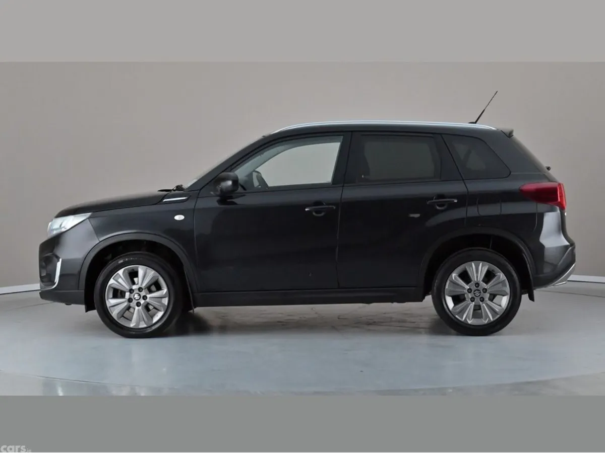 Suzuki Vitara SUV, Petrol, 2021, Black
