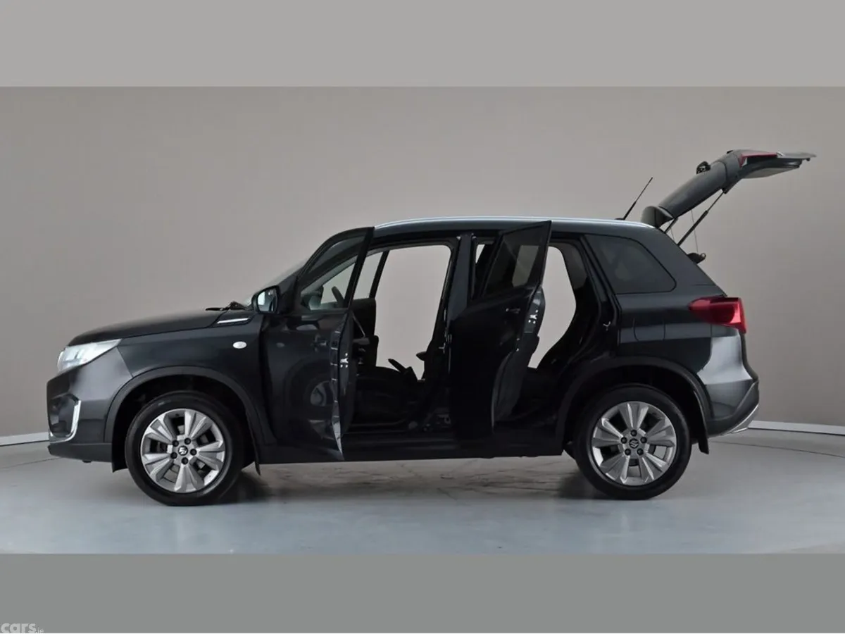 Suzuki Vitara SUV, Petrol, 2021, Black