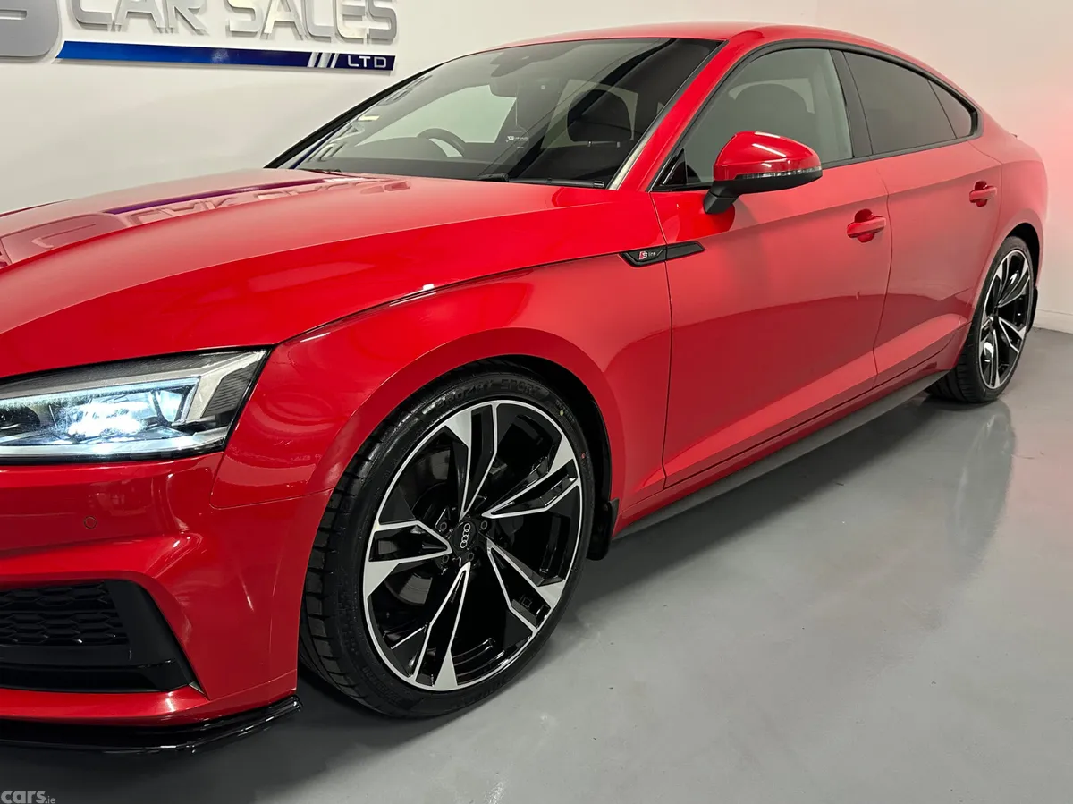 Audi A5 Hatchback, Diesel, 2017, Red