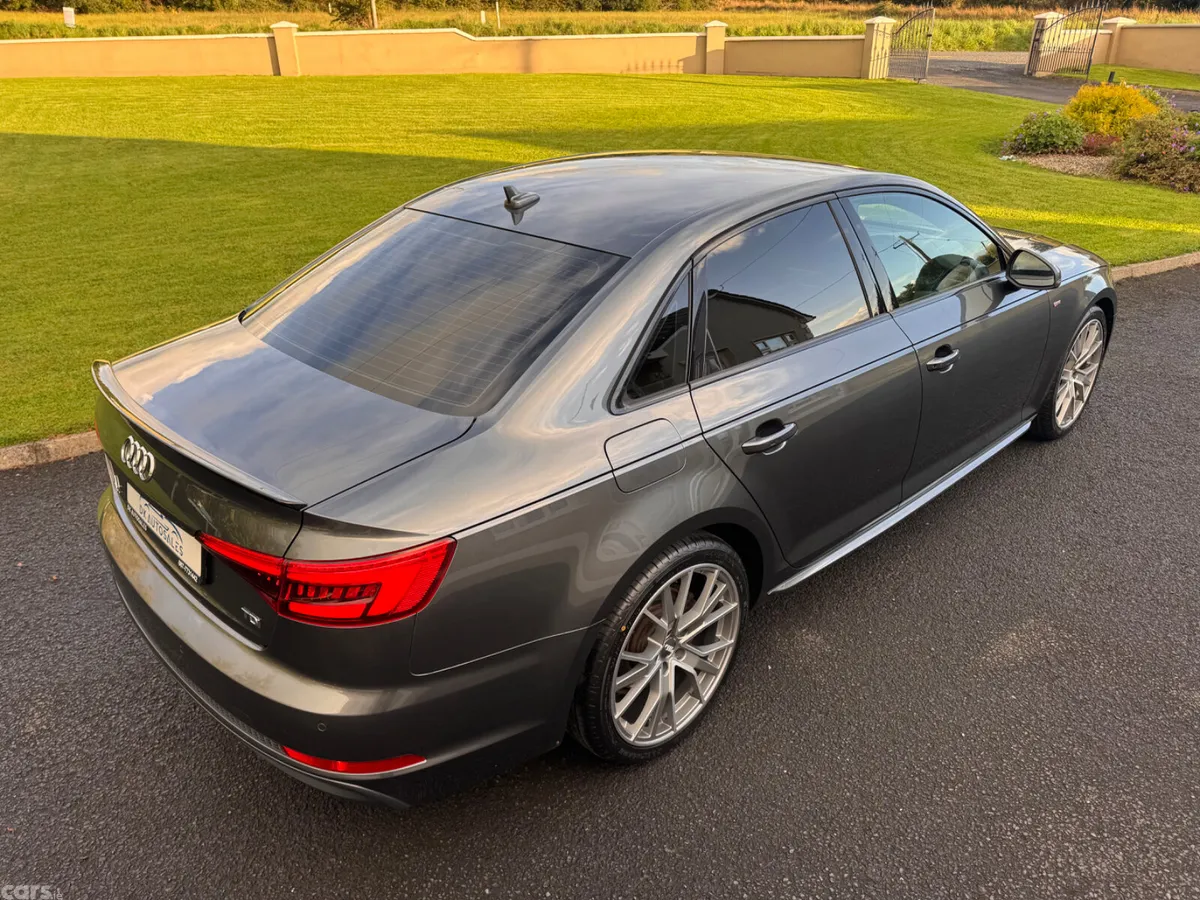 Audi A4 Saloon, Diesel, 2016, Grey