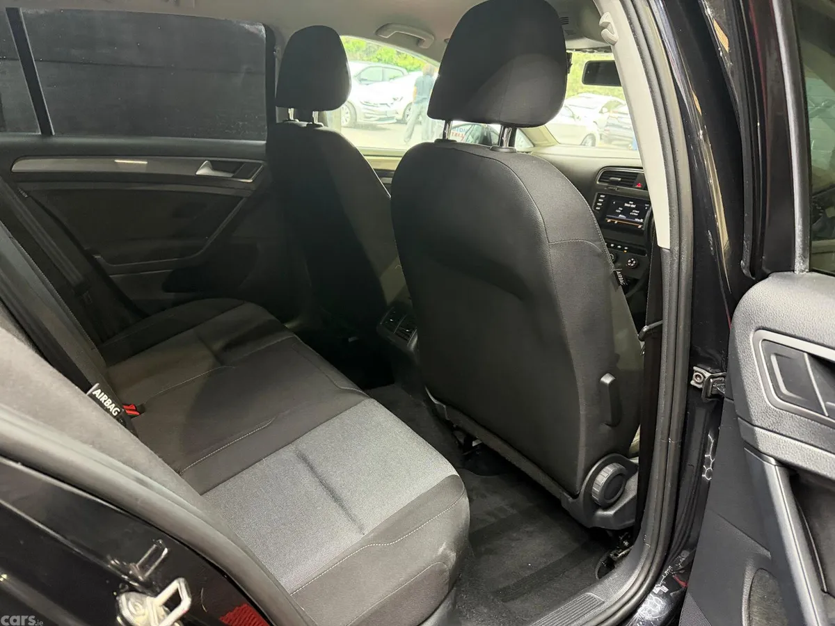 Volkswagen Golf Hatchback, Petrol, 2014, Black