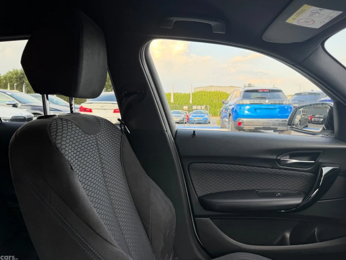 BMW 1-Series Hatchback, Petrol, 2018, White