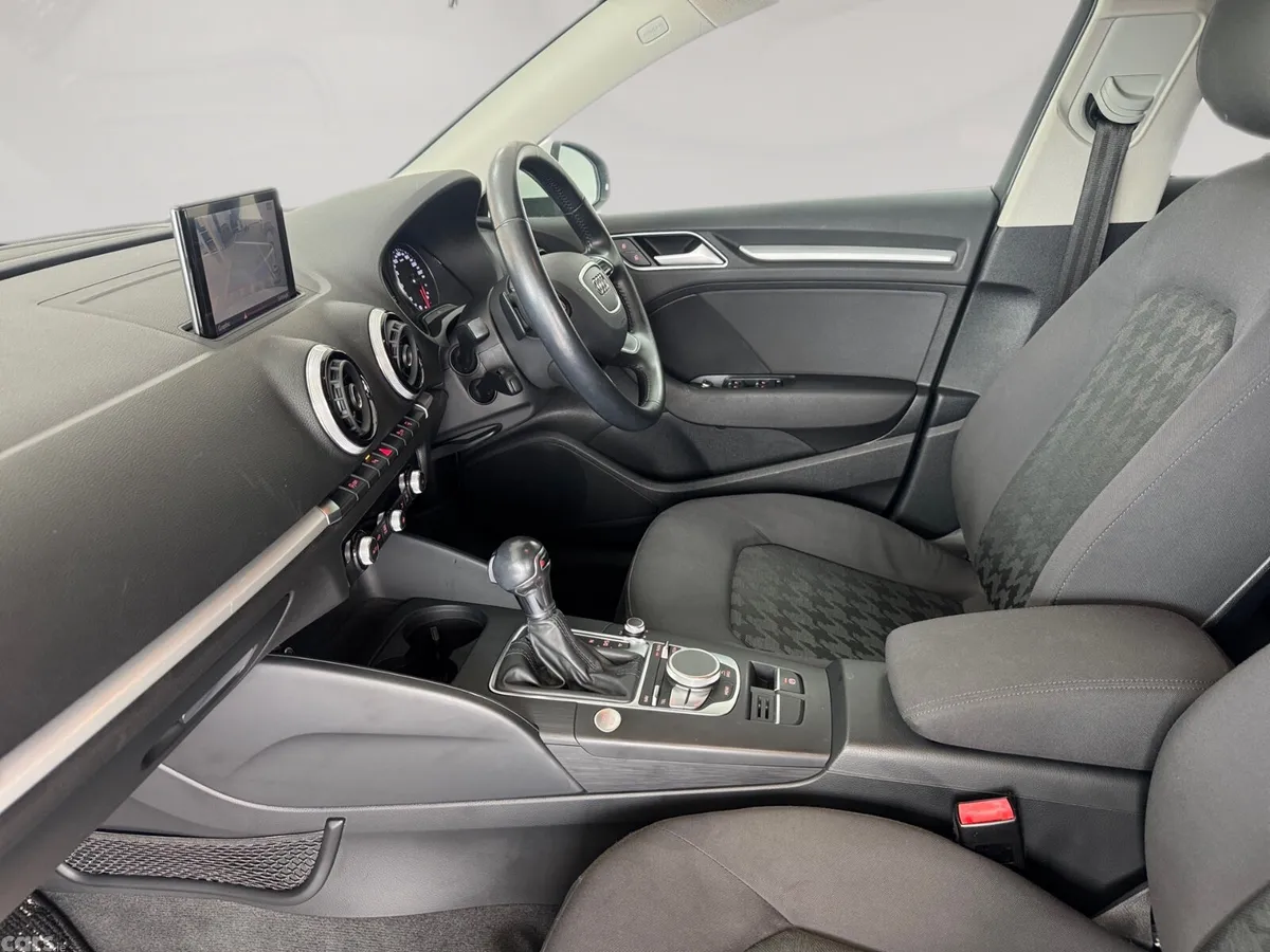 Audi A3 Hatchback, Petrol, 2015, White