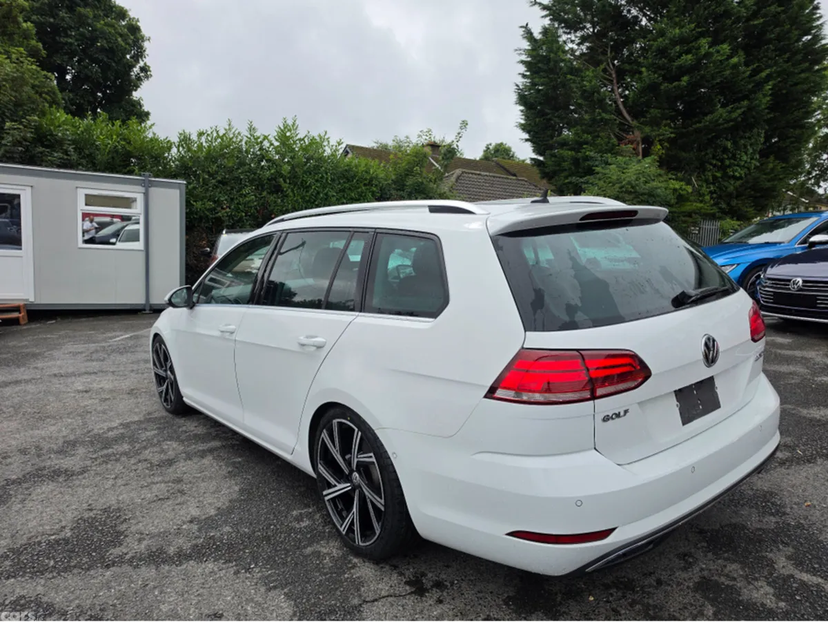 Volkswagen Golf Estate, Diesel, 2020, White