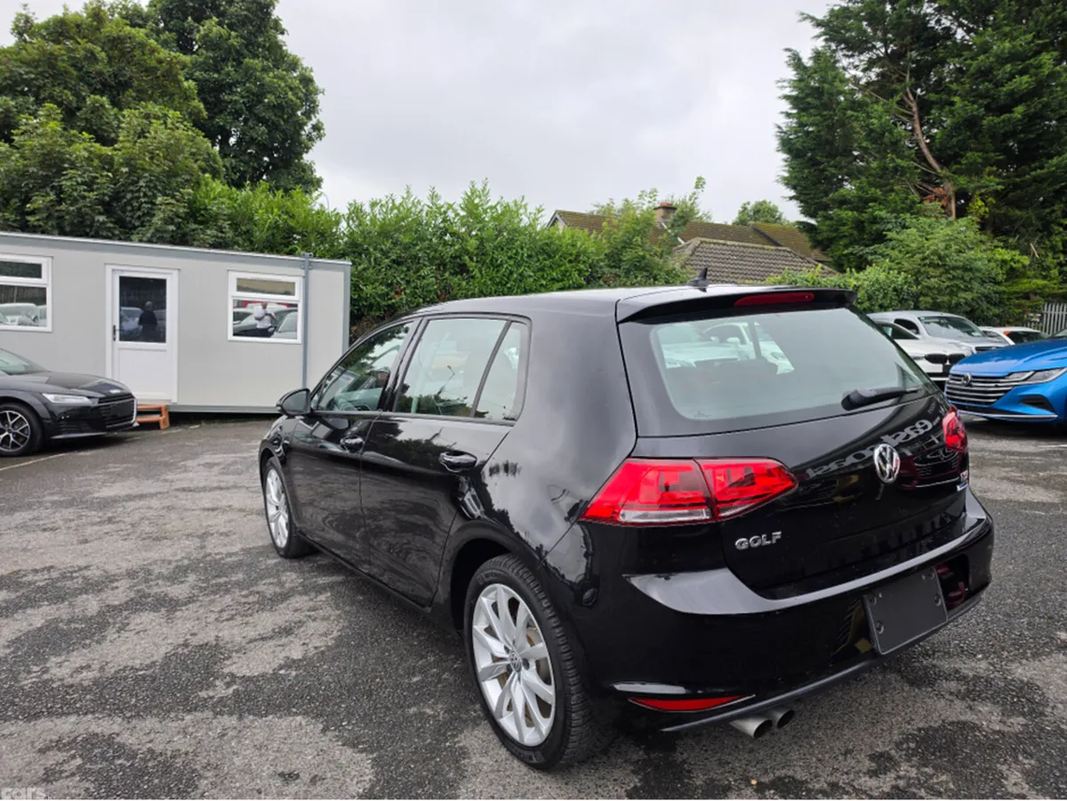 Volkswagen Golf Hatchback, Petrol, 2015, Black