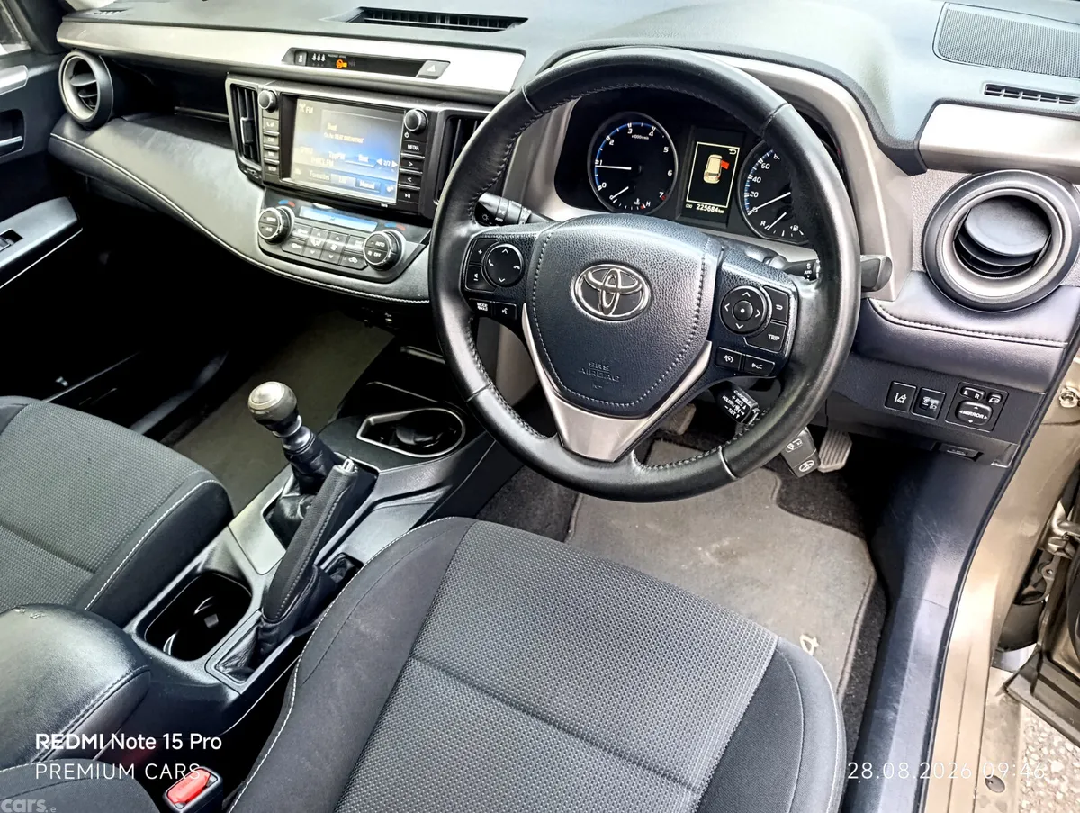 Toyota RAV4 SUV, Diesel, 2018, Brown