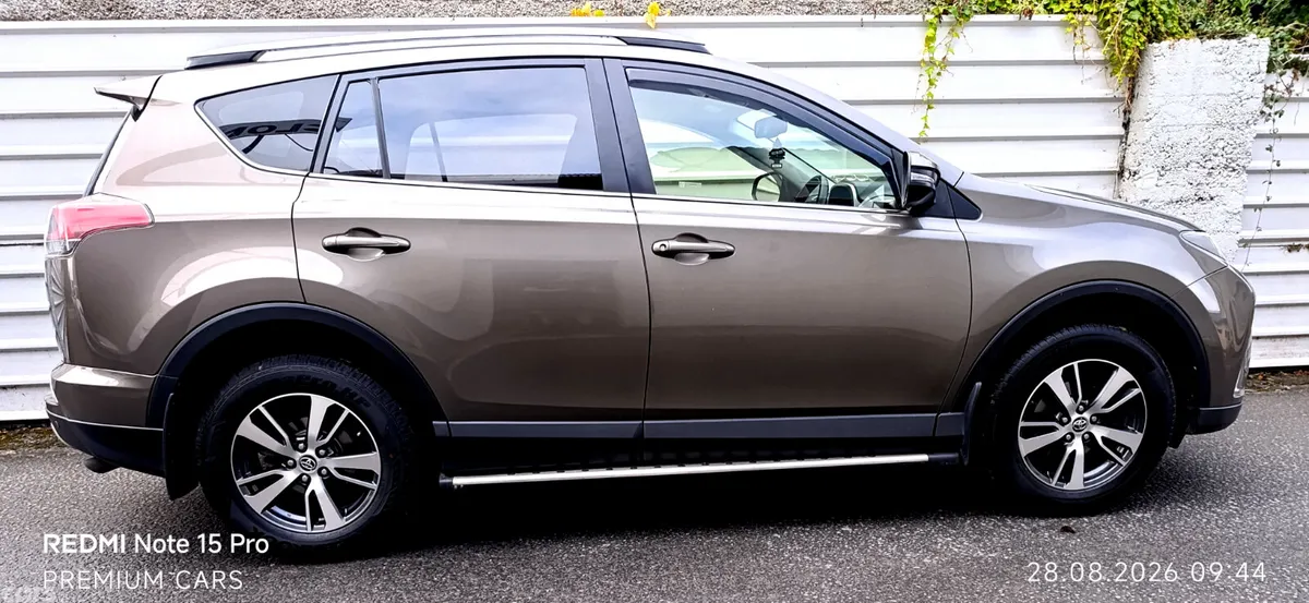 Toyota RAV4 SUV, Diesel, 2018, Brown