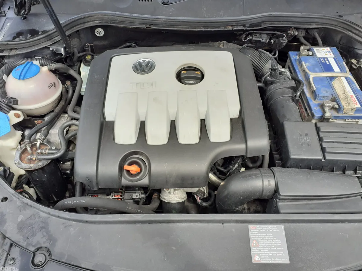 Volkswagen Passat Saloon, Diesel, 2008, Black