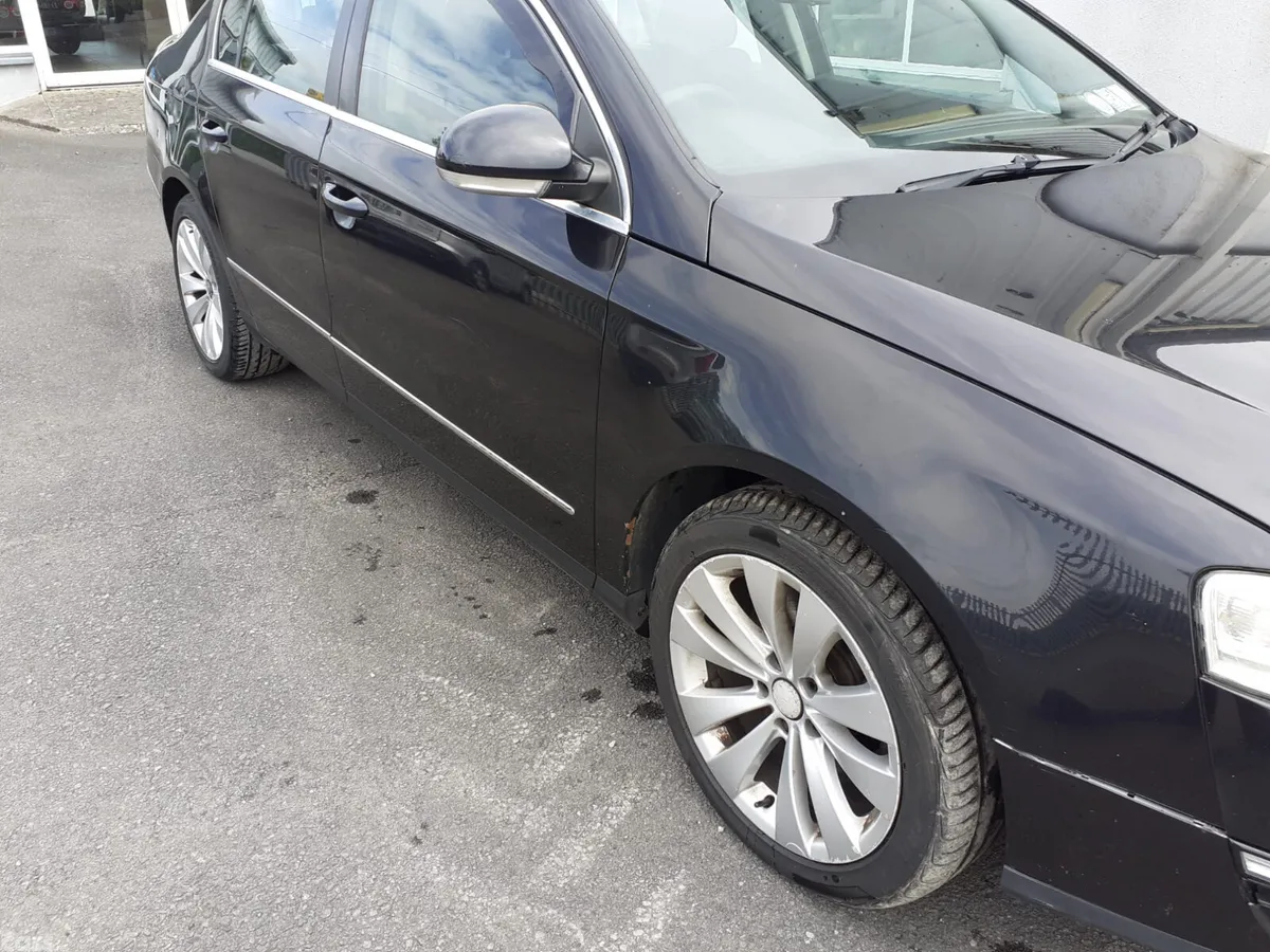 Volkswagen Passat Saloon, Diesel, 2008, Black