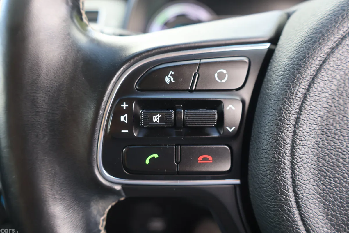 Kia Niro SUV, Petrol Hybrid, 2017, Blue