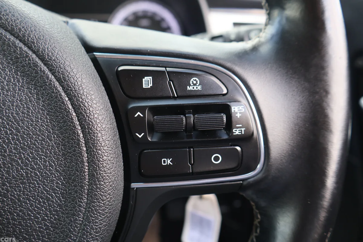 Kia Niro SUV, Petrol Hybrid, 2017, Blue