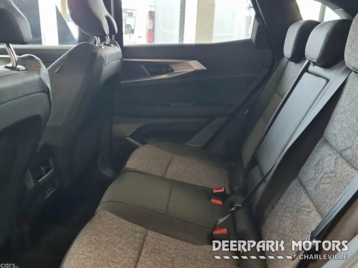 Renault Austral SUV, Petrol Hybrid, 2026, Black