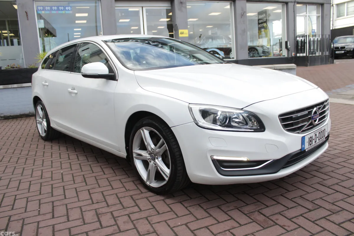 Volvo V60 Estate, Diesel, 2018, White