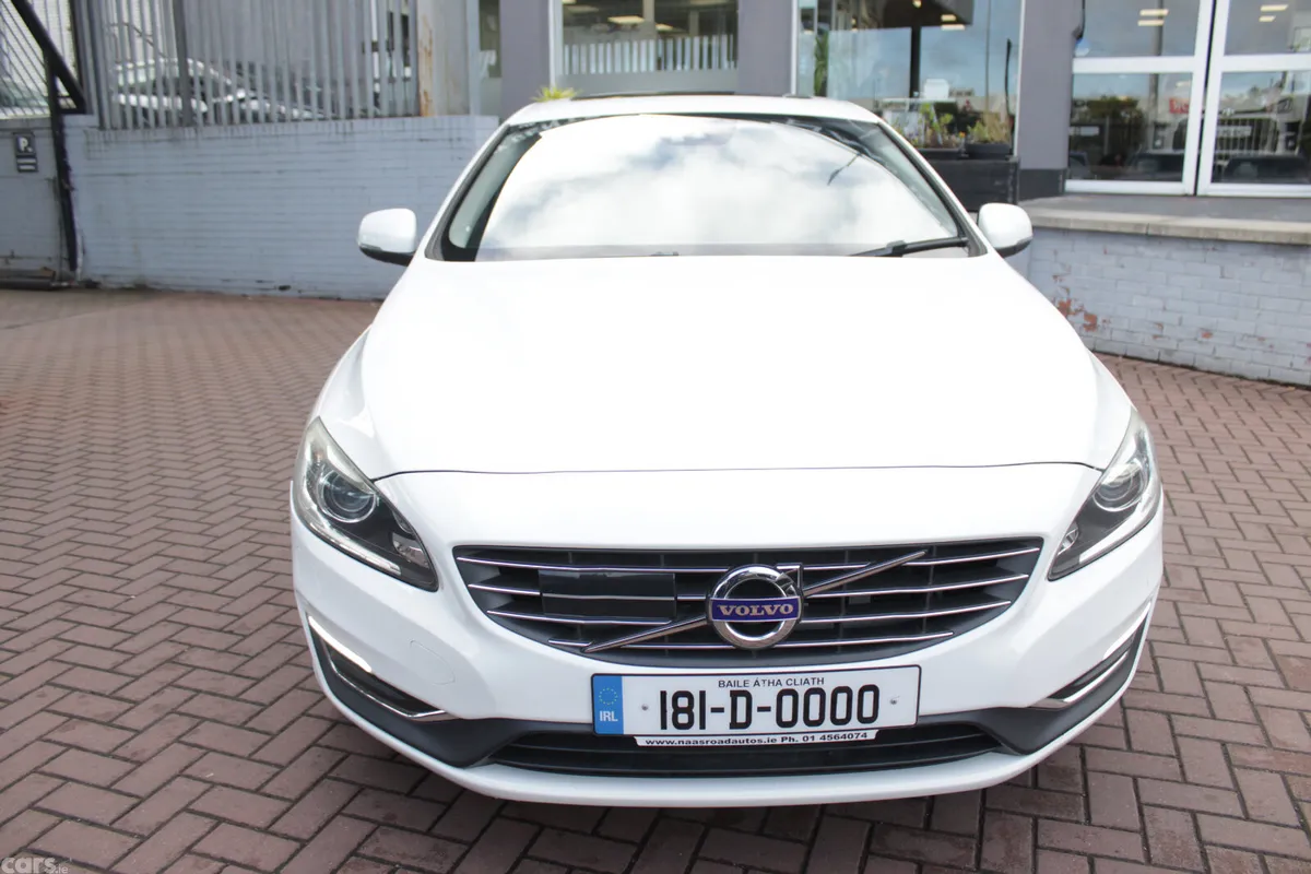 Volvo V60 Estate, Diesel, 2018, White
