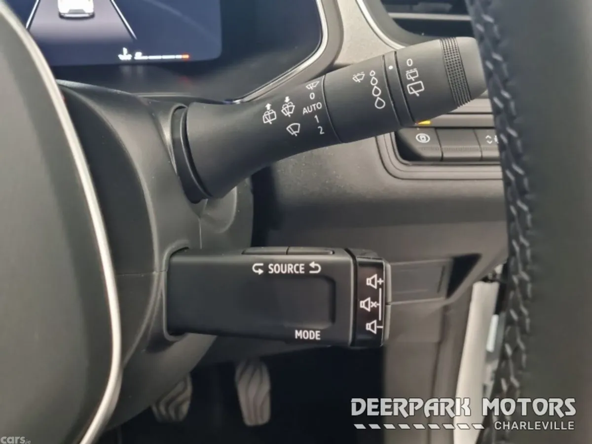 Renault Symbioz Hatchback, Petrol Hybrid, 2026, White