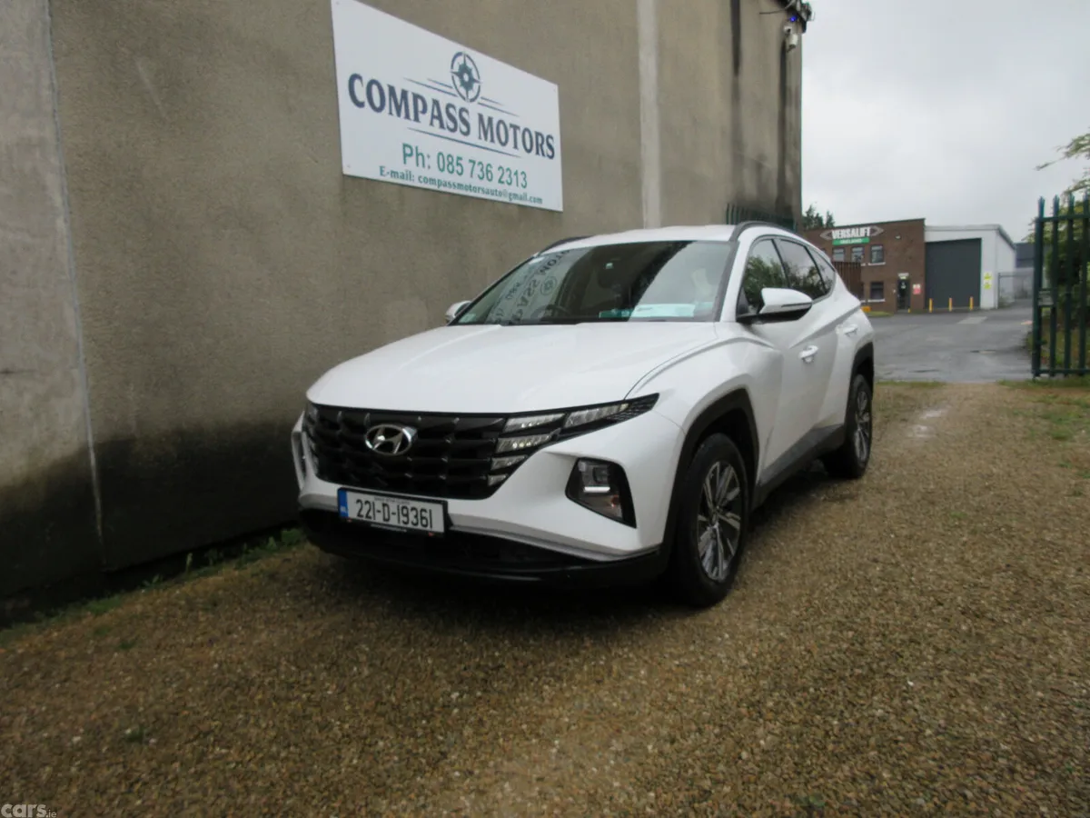 Hyundai Tucson SUV, Petrol Hybrid, 2022, White