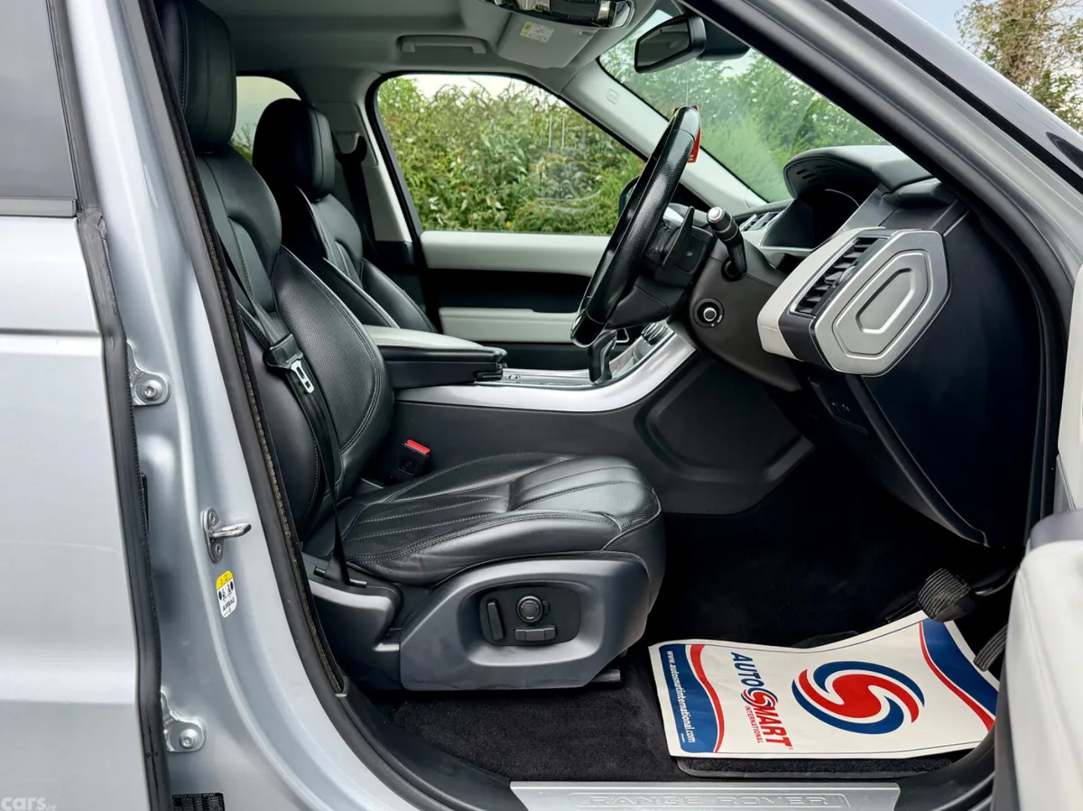 Land Rover Range Rover Sport SUV, Diesel, 2015, Silver