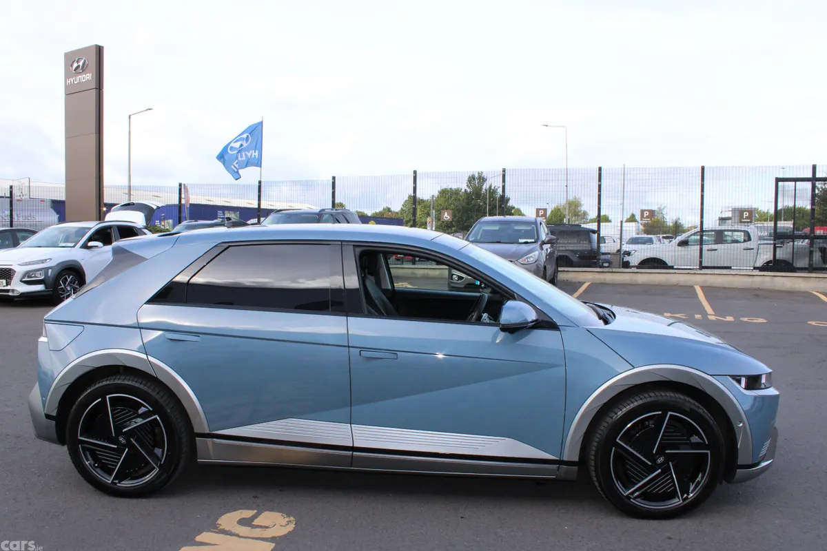 Hyundai IONIQ 5 MPV, Electric, 2025, Blue
