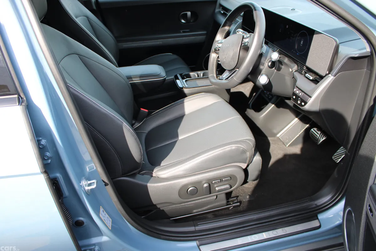 Hyundai IONIQ 5 MPV, Electric, 2025, Blue