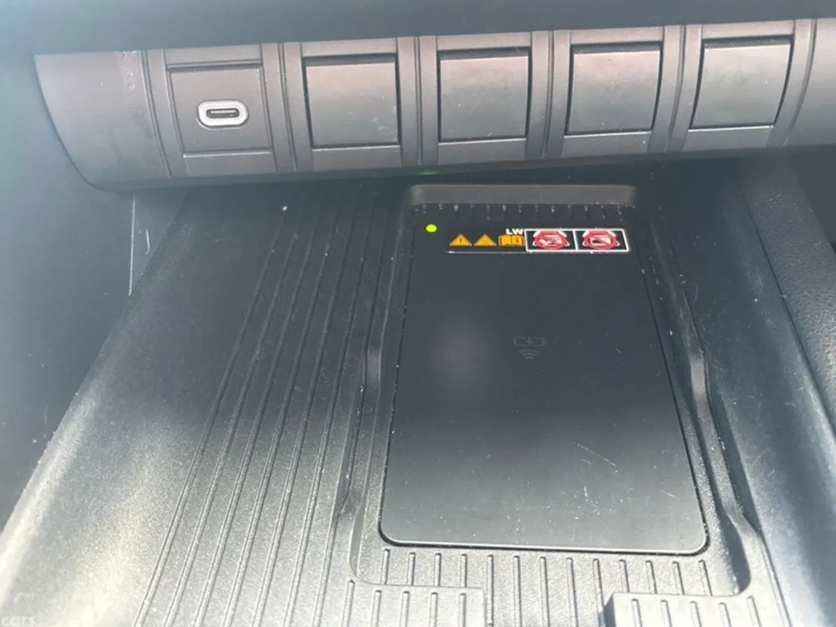 Toyota C-HR SUV, Petrol Hybrid, 2024, Grey