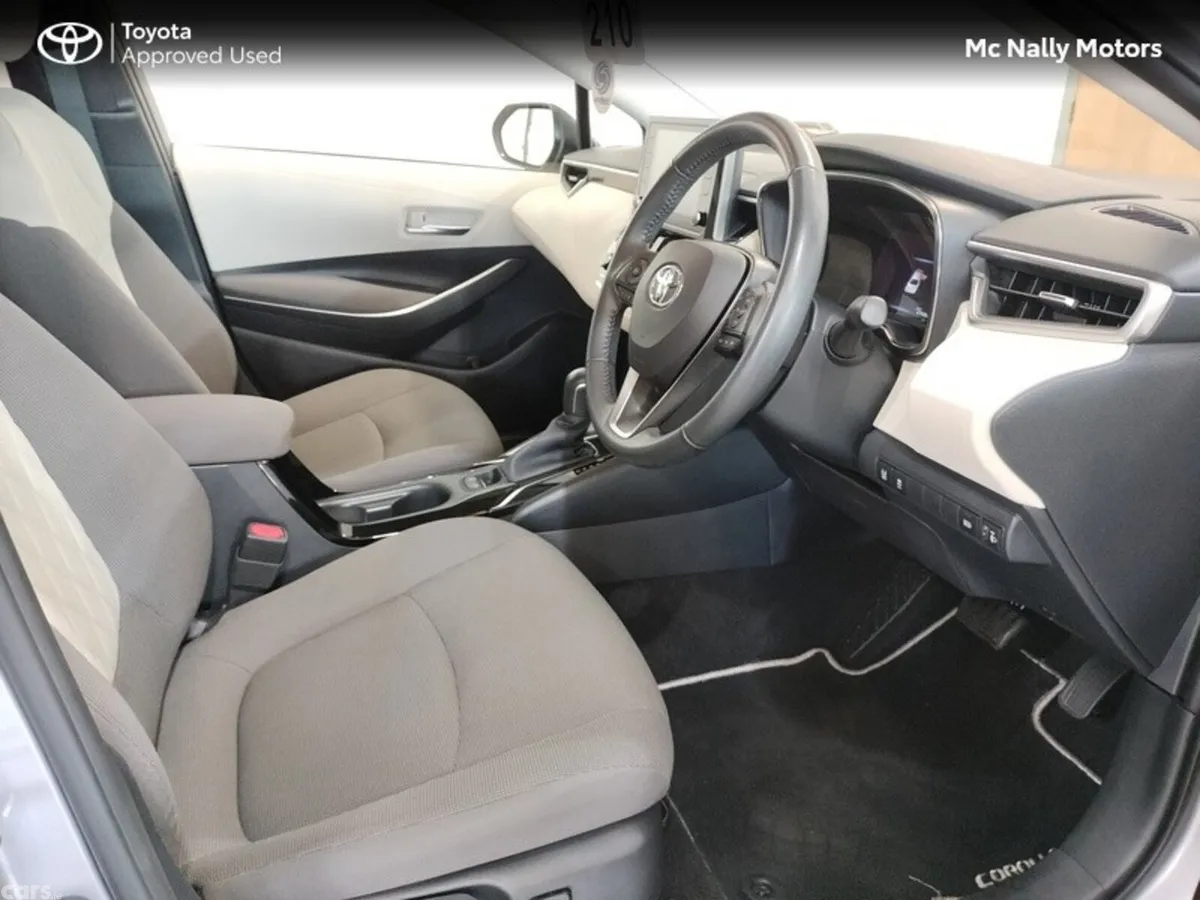 Toyota Corolla Saloon, Petrol Hybrid, 2021, Grey