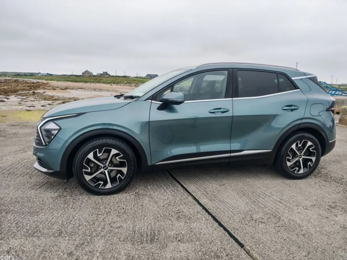 Kia Sportage MPV, Diesel Hybrid, 2022, Grey