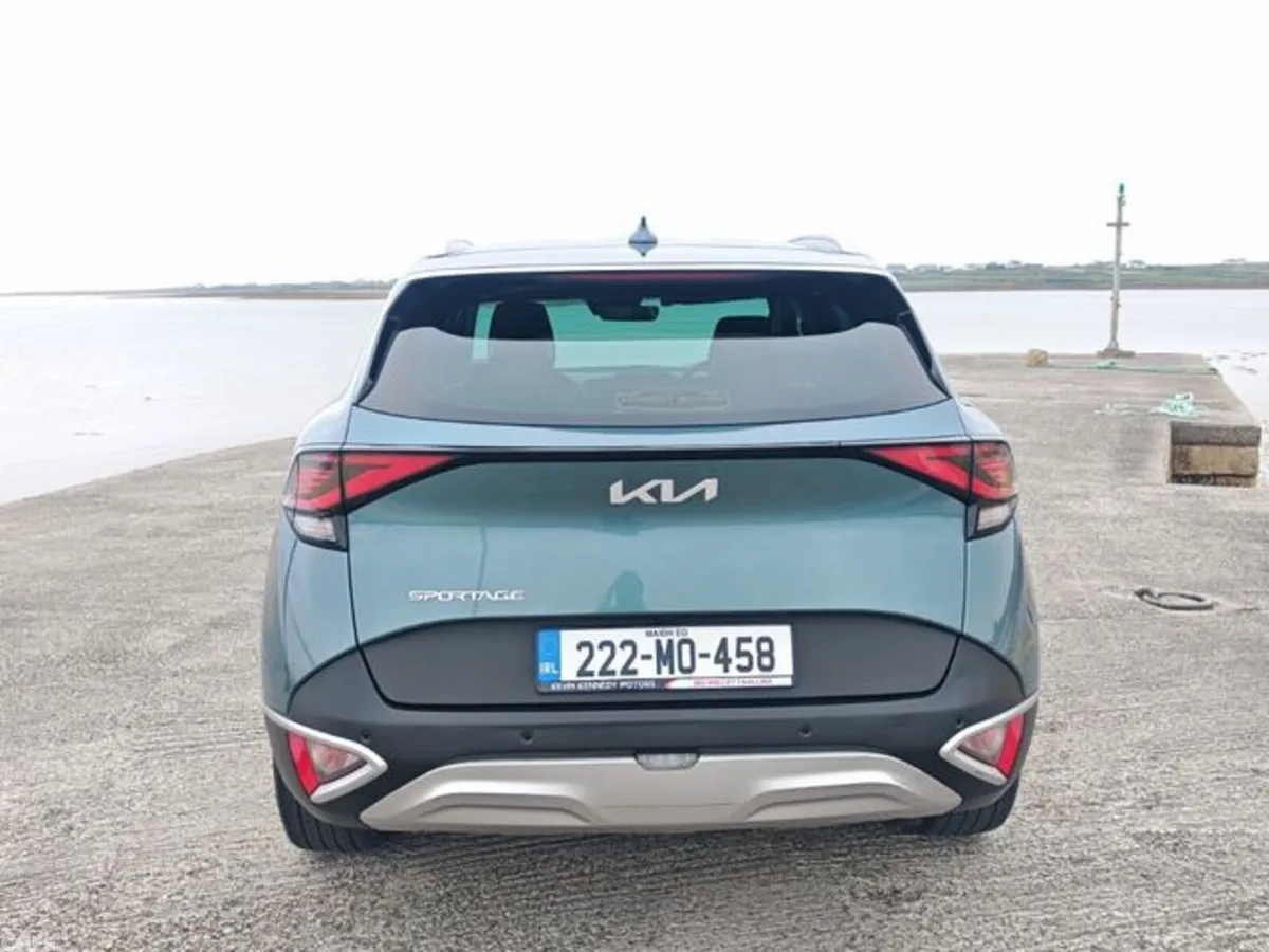 Kia Sportage MPV, Diesel Hybrid, 2022, Grey