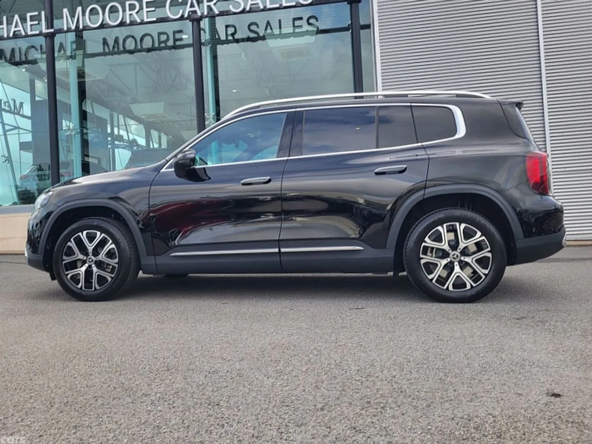 Mercedes-Benz GLB SUV, Electric, 2027, Black