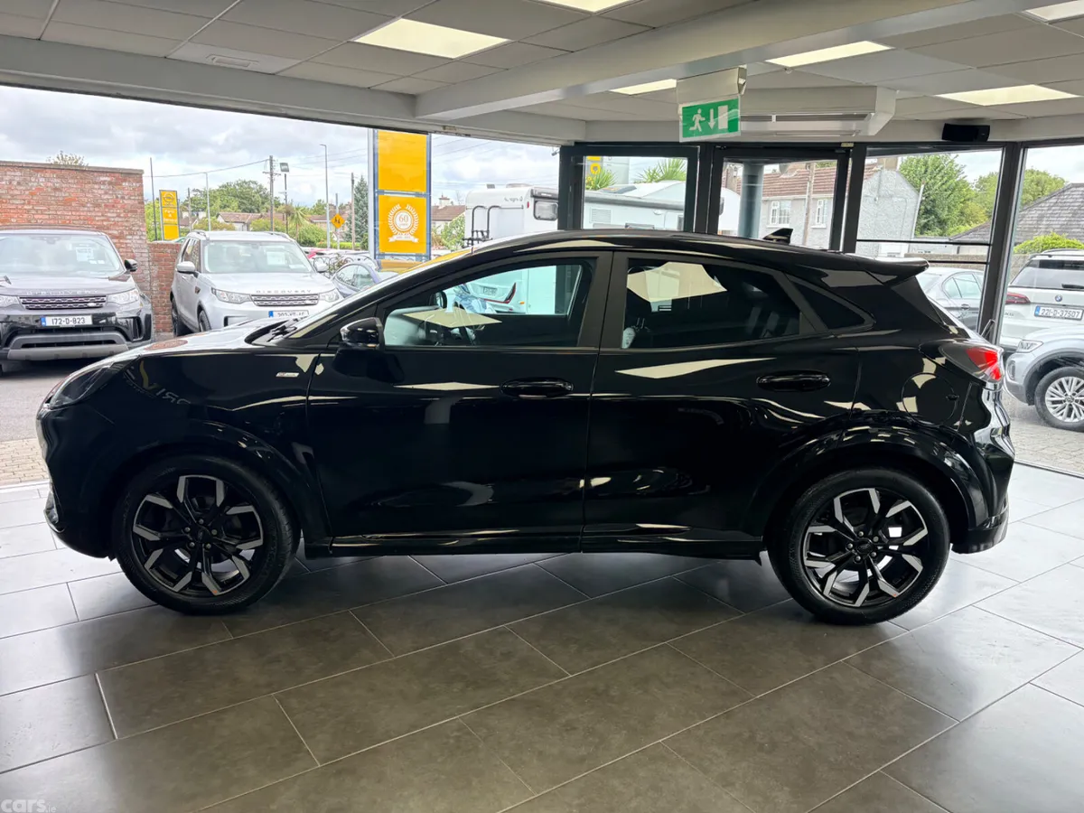 Ford Puma MPV, Petrol, 2021, Black